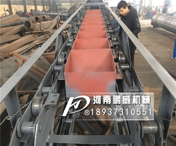 脫水式鏈斗挖沙輸送機挖斗多少錢一個？