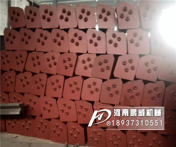 高溫物料選用斗式提升機來提升料斗及鏈條需要選擇什么材質的？