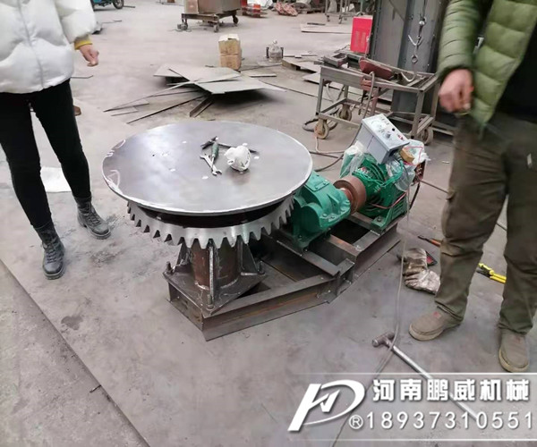齒輪圓盤(pán)給料機(jī)